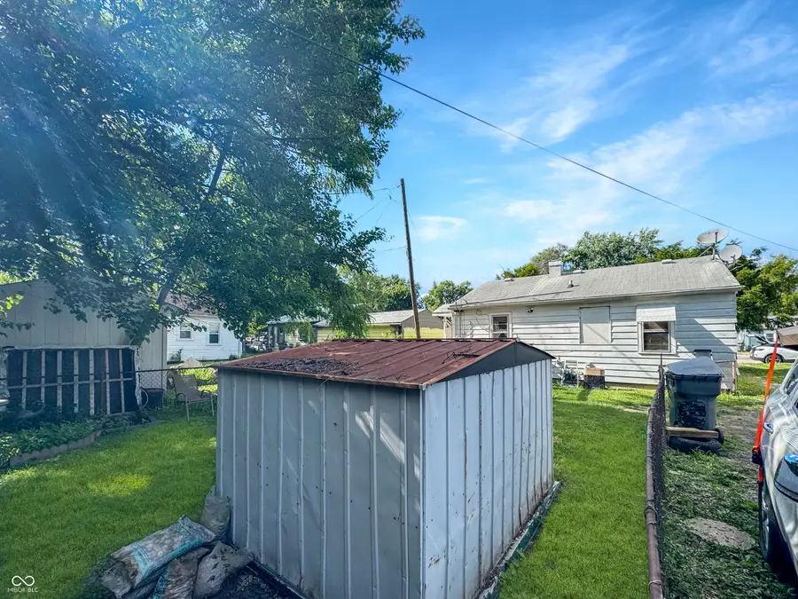 5915 E Shimer Avenue, Indianapolis, IN 46219 - #2