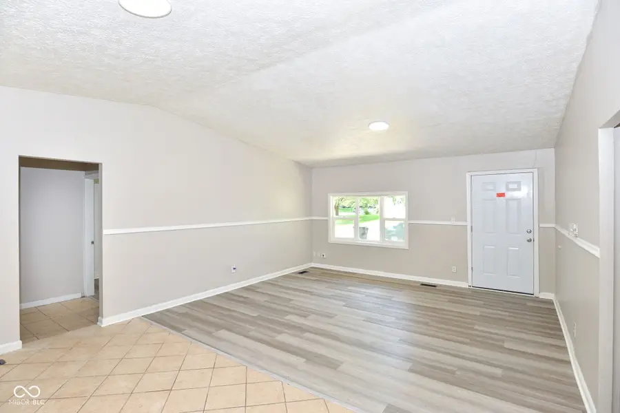 9226 Rochelle Drive, Indianapolis, IN 46235 - #3
