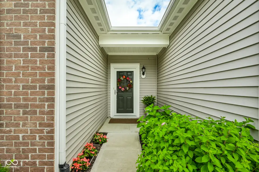 16104 Loire Valley Drive, Fishers, IN 46037 - #2