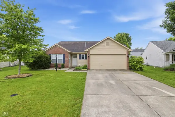 13847 Waycross Drive, Fishers, IN 46038