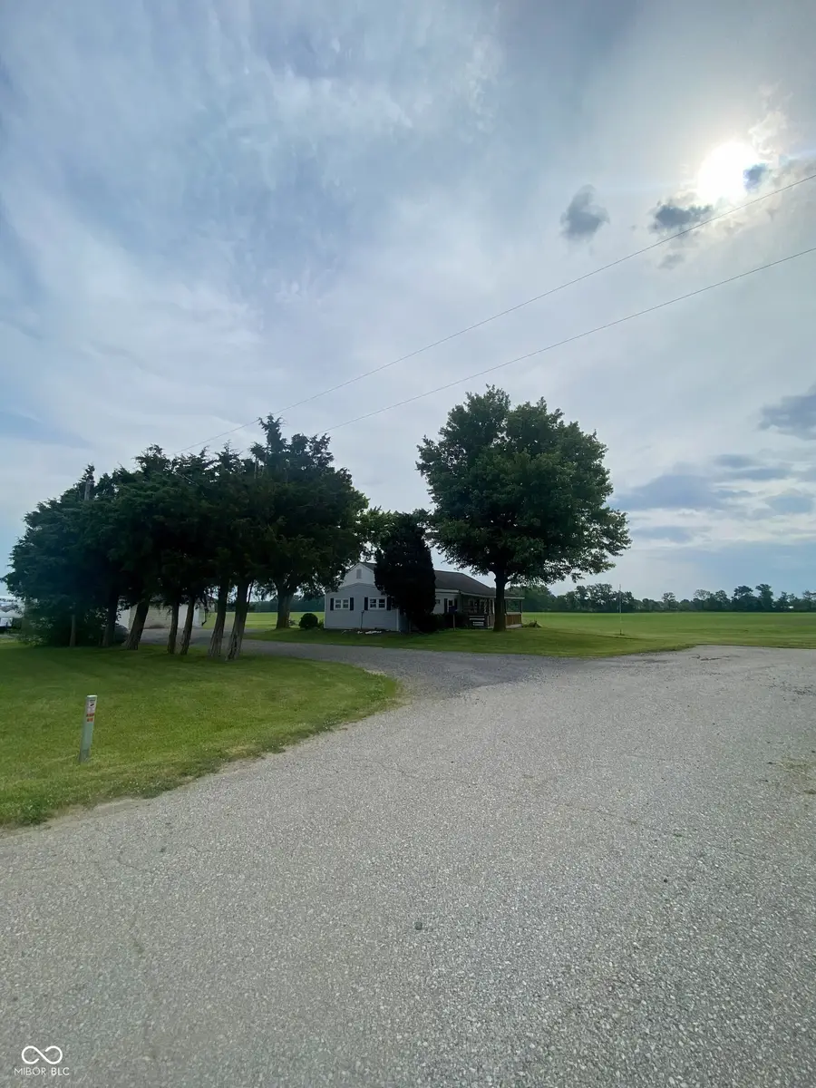 8321 N County Road 75 E, Lizton, IN 46149 - #3