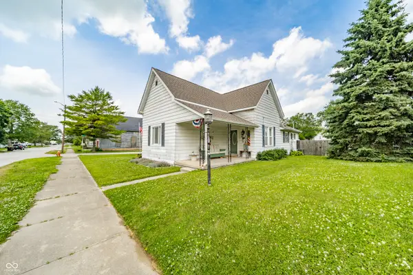 126 W 9th Street, Lapel, IN 46051