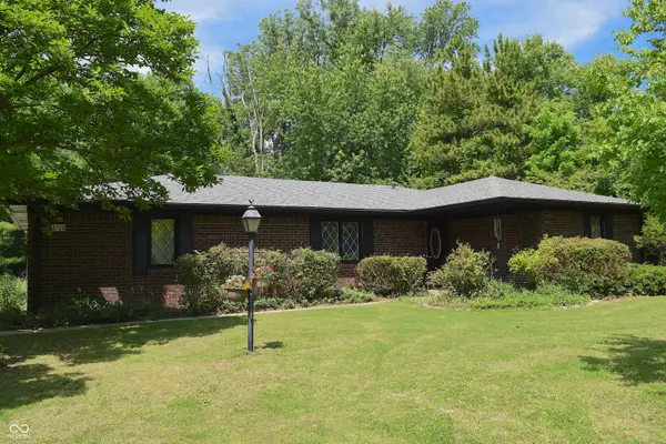 3720 Kessler Boulevard East Drive, Indianapolis, IN 46220