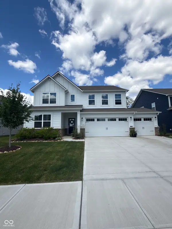 15815 Cobbs Creek Lane, Noblesville, IN 46060