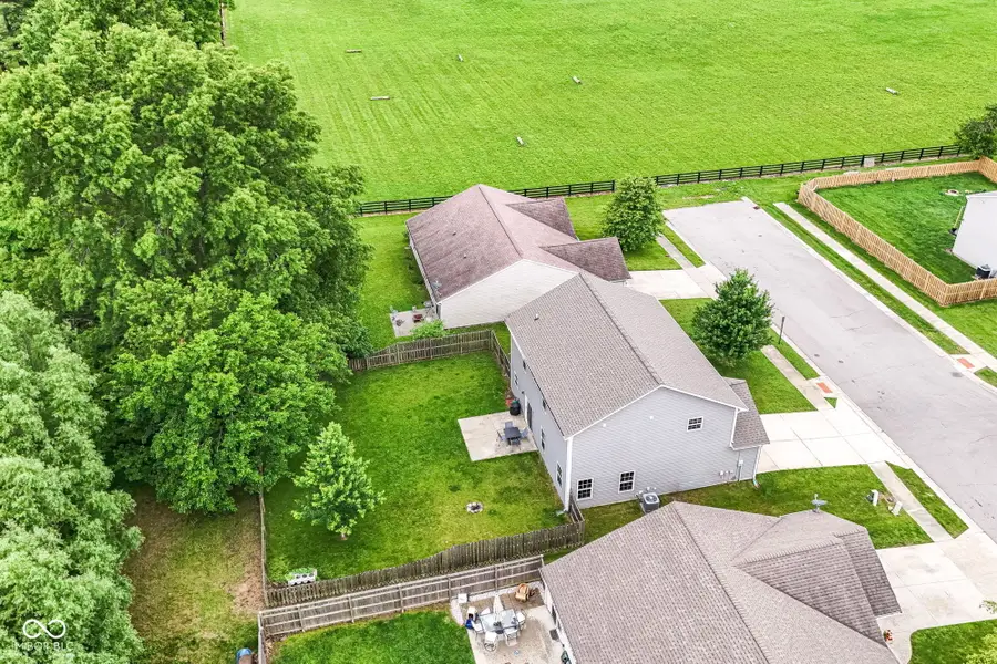1417 Graybark, Sheridan, IN 46069 - #3