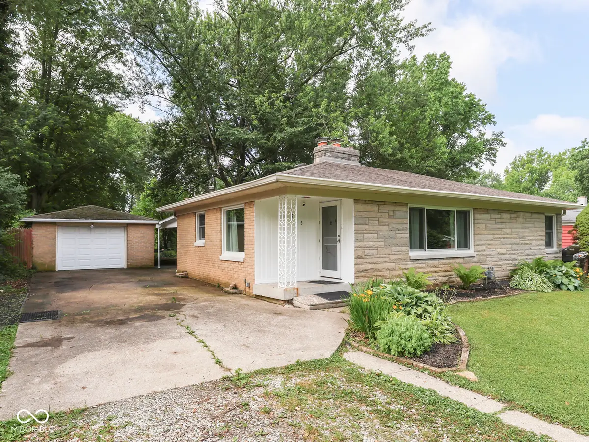 915 Southwood Drive, Indianapolis, IN 46227 - #1