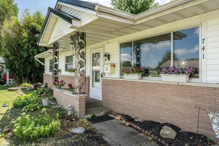 741 Wanda Street, Scottsburg, IN 47170 - #3