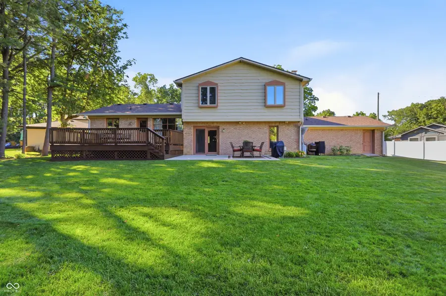 825 Queenswood Court, Indianapolis, IN 46217 - #3