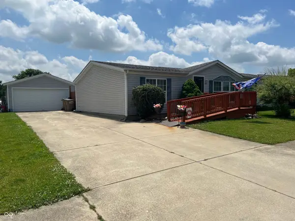 4643 Breckenridge Drive, Columbus, IN 47203