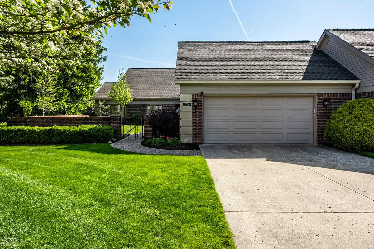 220 Olde Mill Cove, Indianapolis, IN 46260 - #1