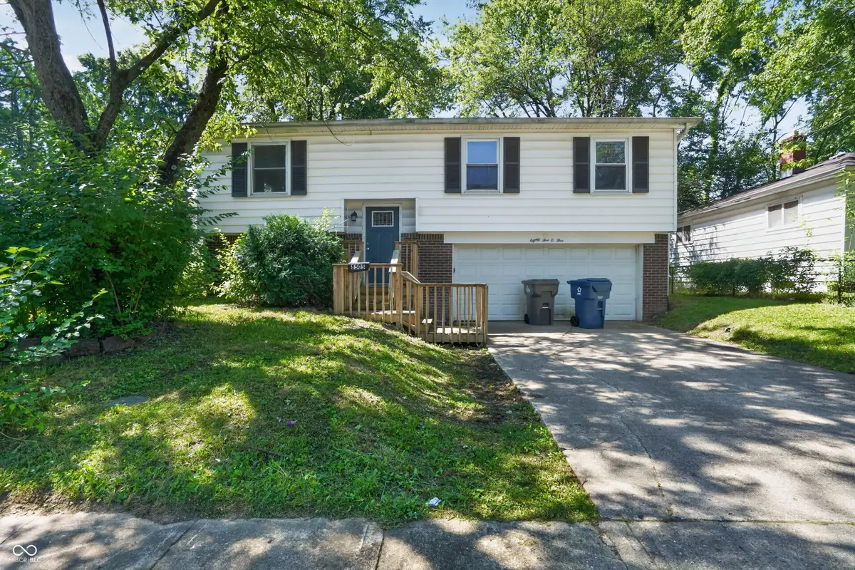 8505 E 34th Place, Indianapolis, IN 46226 - #1