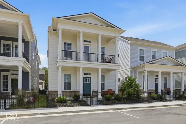 892 Templeton Drive, Carmel, IN 46032