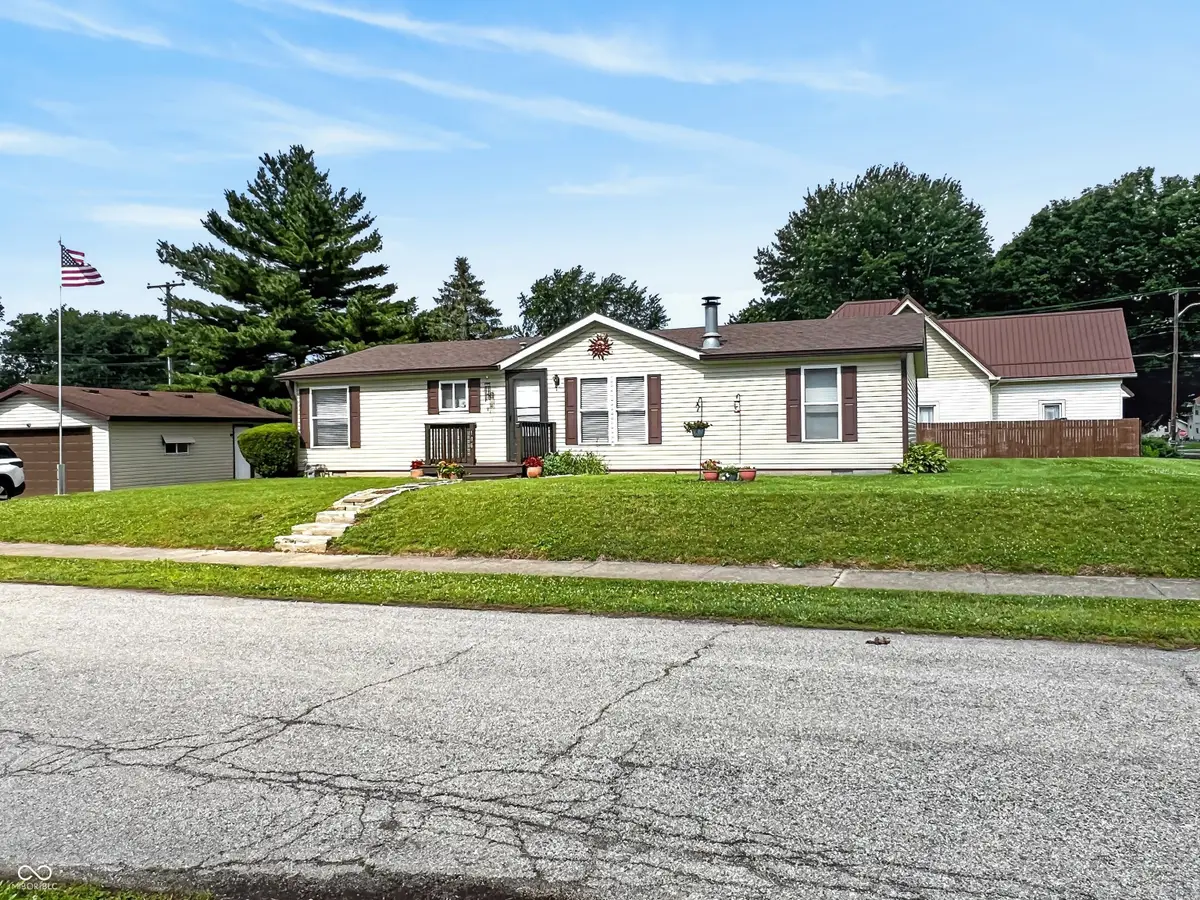 106 N East Street, Carthage, IN 46115 - #1