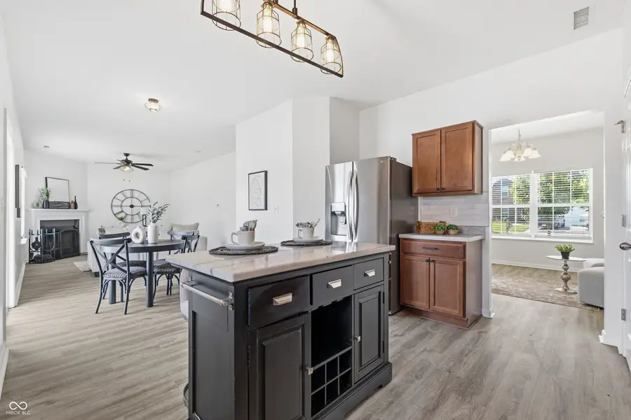 1593 Woodside Circle, Franklin, IN 46131 - #2