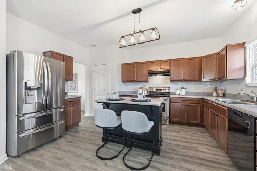 1593 Woodside Circle, Franklin, IN 46131 - #3