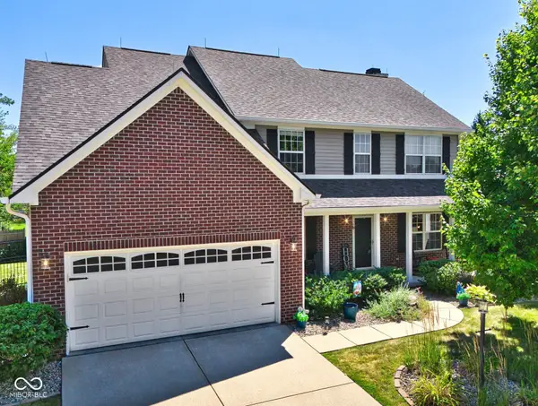 10126 Hawks Lake Drive, Fishers, IN 46037