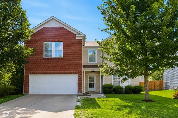 3290 Holt Street, Whiteland, IN 46184