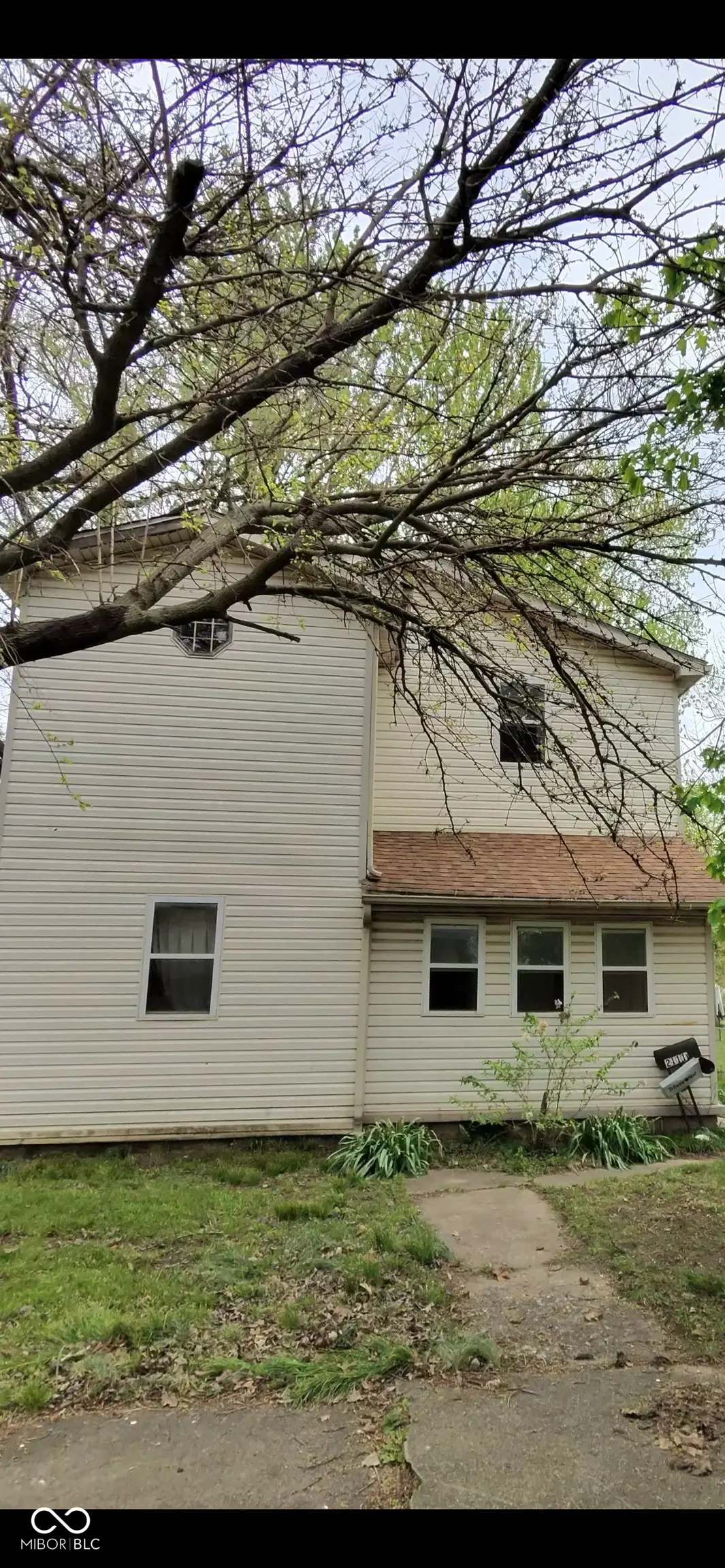 2111 N 22nd Street, Terre Haute, IN 47804 - #1
