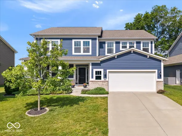 220 Dovetree Drive, Avon, IN 46122