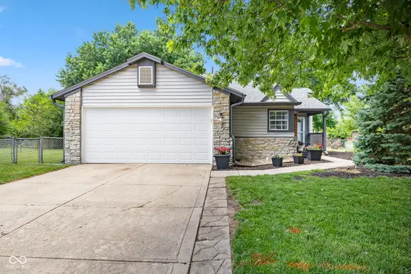 8536 Friendship Lane, Indianapolis, IN 46217