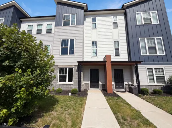 303 Steeples Boulevard, Indianapolis, IN 46222