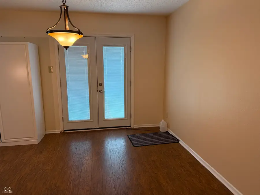 632 Runnymede Court, Greenfield, IN 46140 - #2