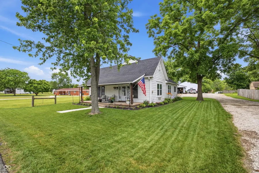 426 W Michigan Street, Clayton, IN 46118 - #3
