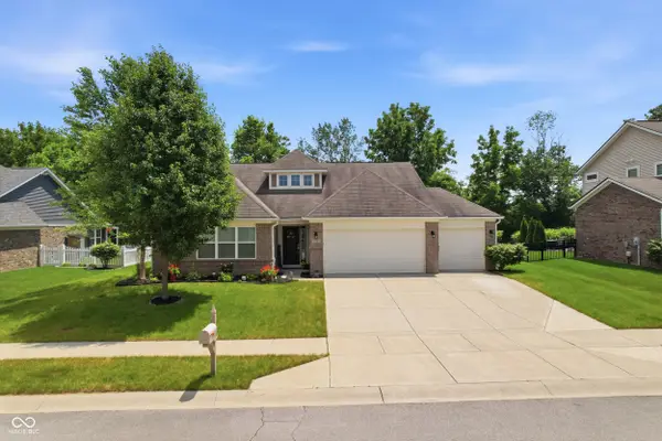 5551 W Turnbuckle Place, McCordsville, IN 46055