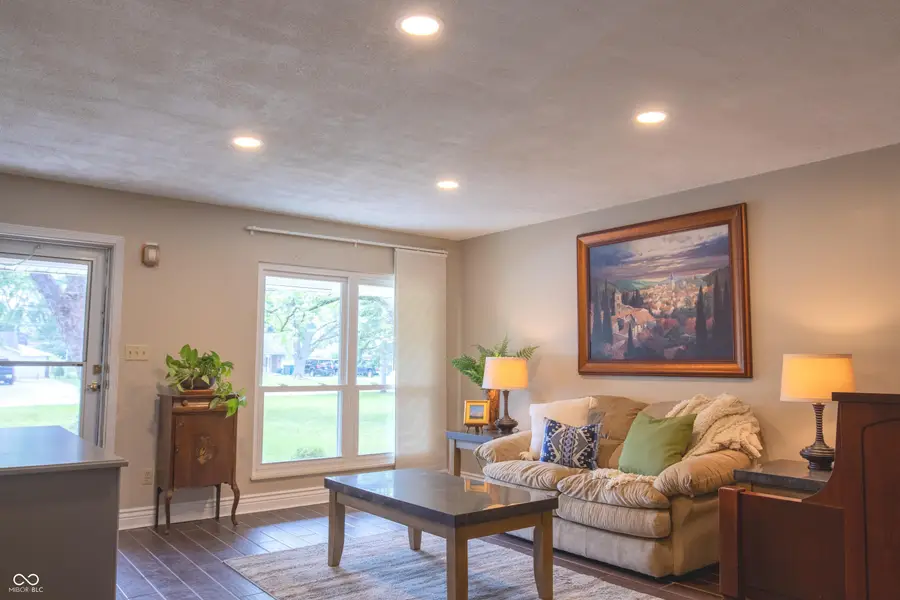8032 Chiltern Drive, Indianapolis, IN 46268 - #3