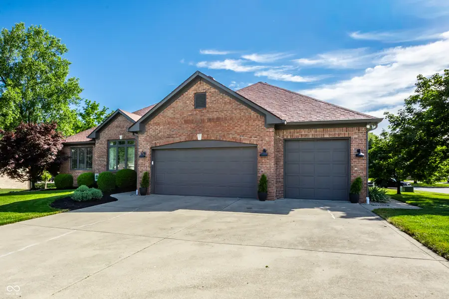 3608 Shoreline Drive, Greenwood, IN 46143 - #2