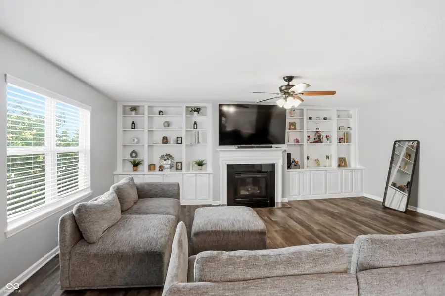 1456 Stormhaven, Greenwood, IN 46143 - #2