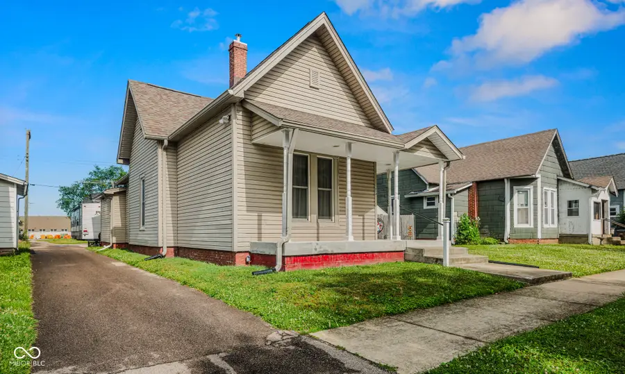 634 Hutchins Avenue, Columbus, IN 47201 - #3