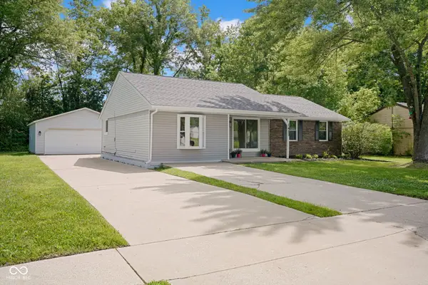 1413 Brookside Drive, Columbus, IN 47201