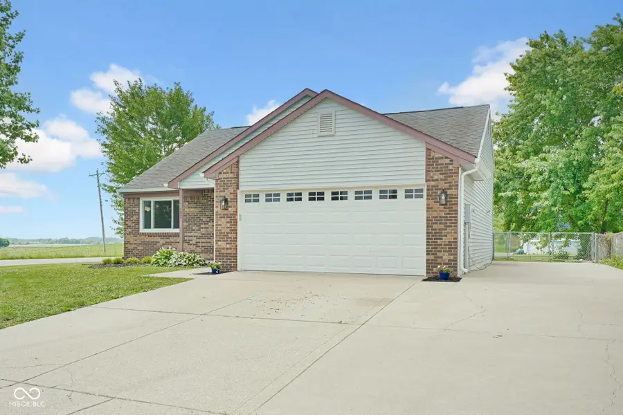 1483 Bridle Way, Columbus, IN 47201 - #3