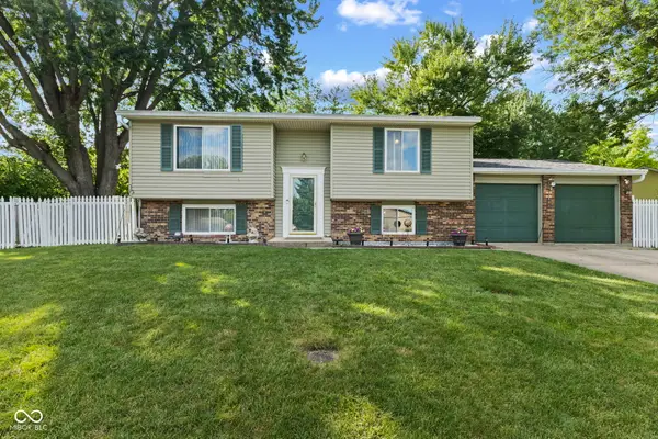 1217 Ridgepointe Drive, Indianapolis, IN 46234