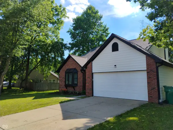 6706 Oak Lake Drive, Indianapolis, IN 46214