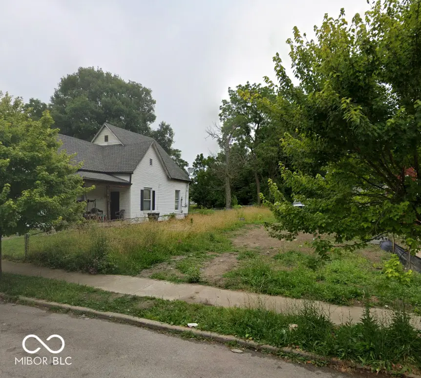 2429 N Dearborn Street, Indianapolis, IN 46218 - #1