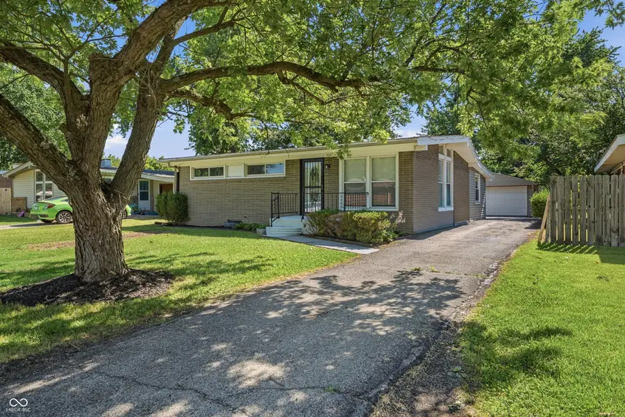 1607 Elmhurst Drive, Indianapolis, IN 46219 - #2