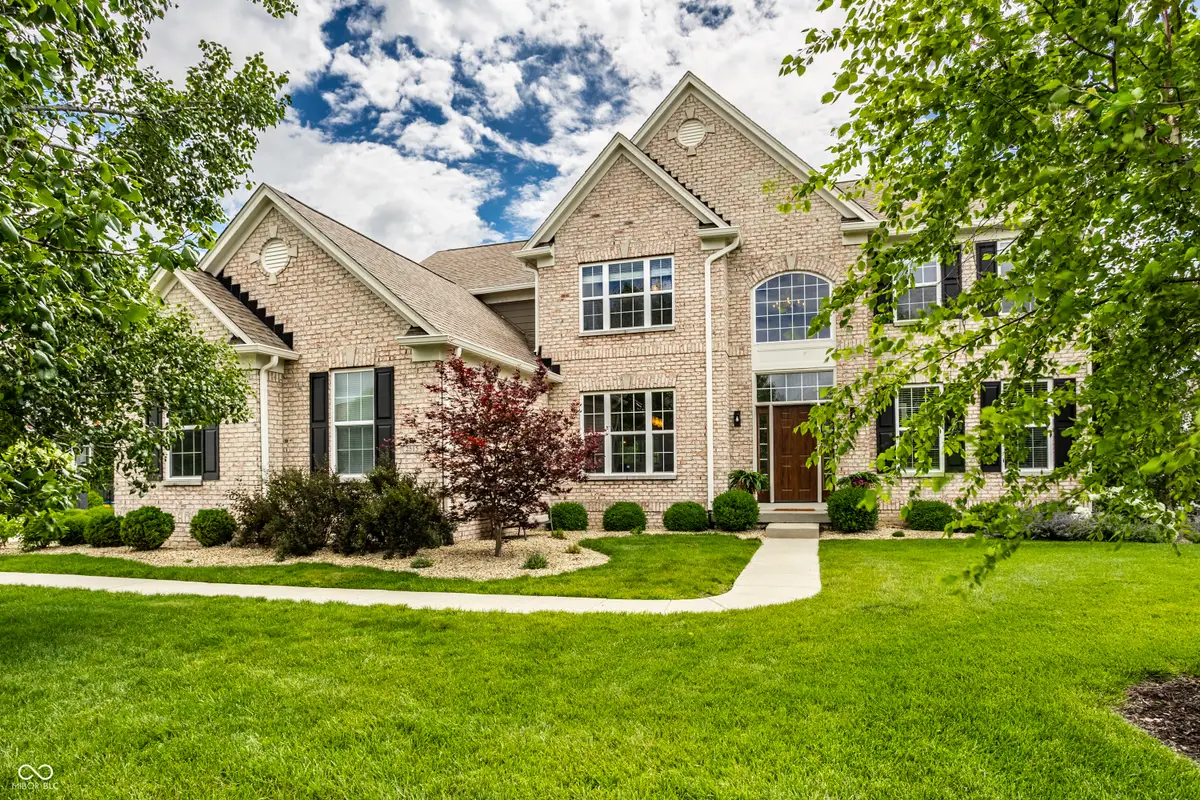 2515 Boylston Court, Zionsville, IN 46077 - #1