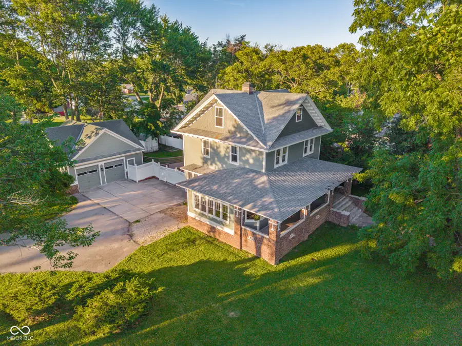 3200 25th Street, Columbus, IN 47203 - #3