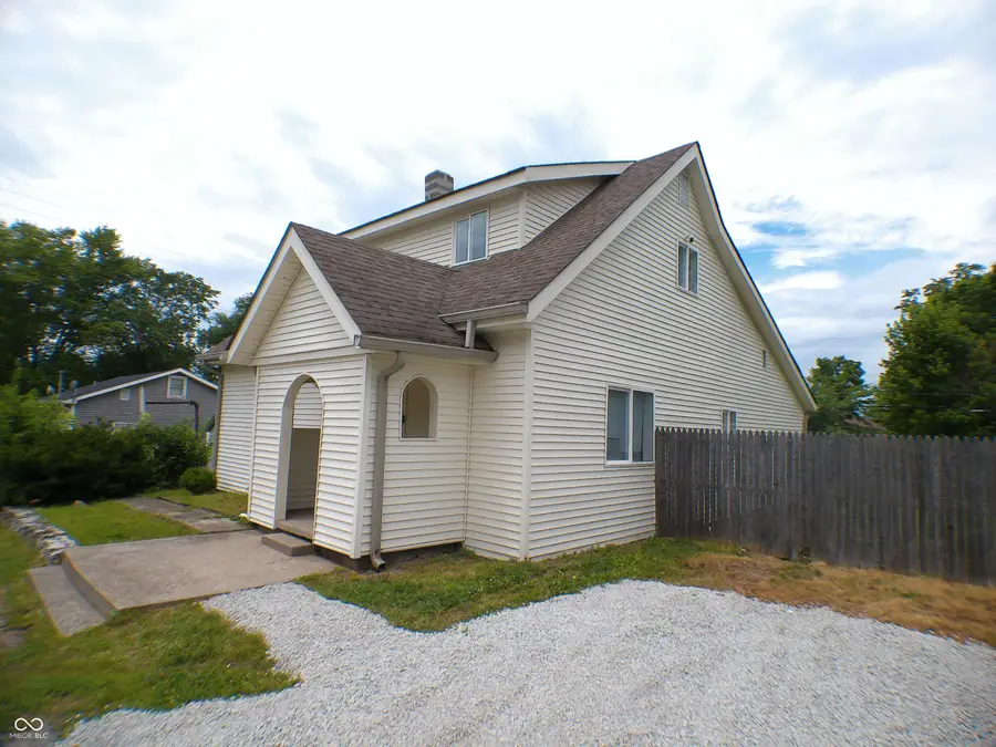 504 E Park Street, Trafalgar, IN 46181 - #2