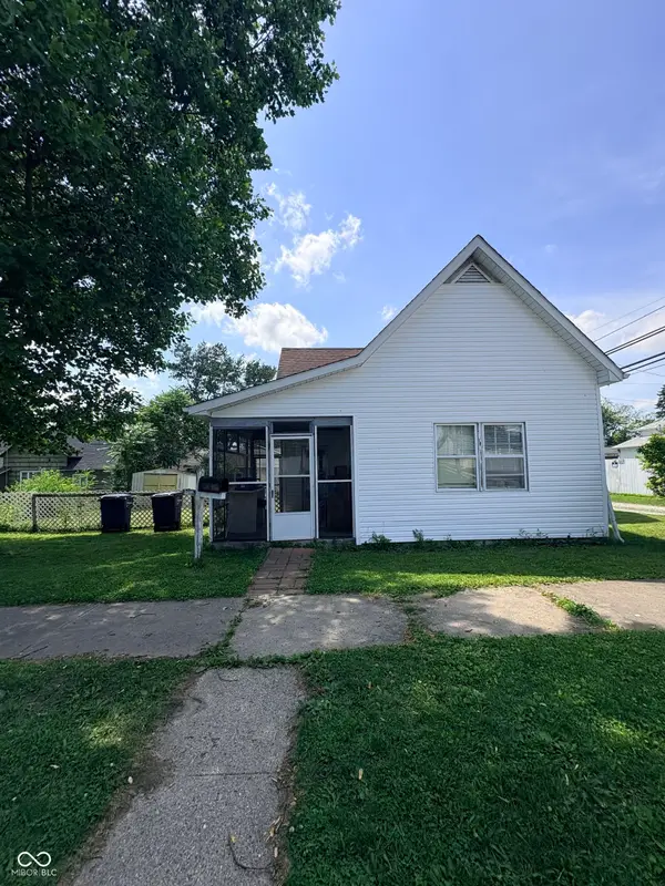 214 S 10th Street, Elwood, IN 46036