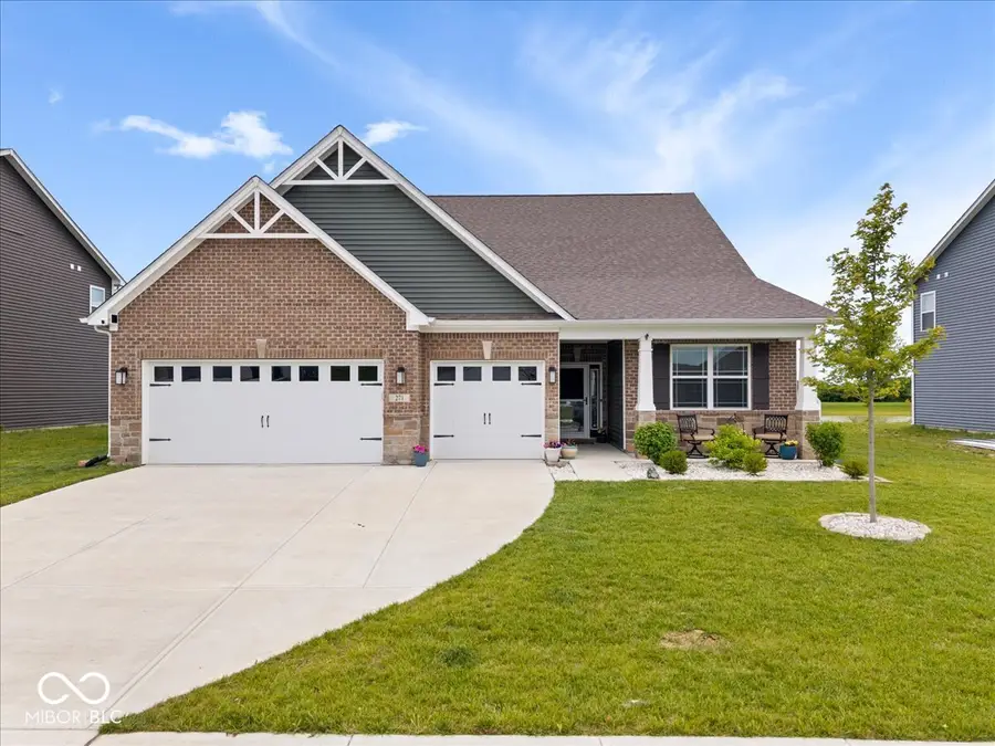 271 Dyson Drive, Whiteland, IN 46184 - #2