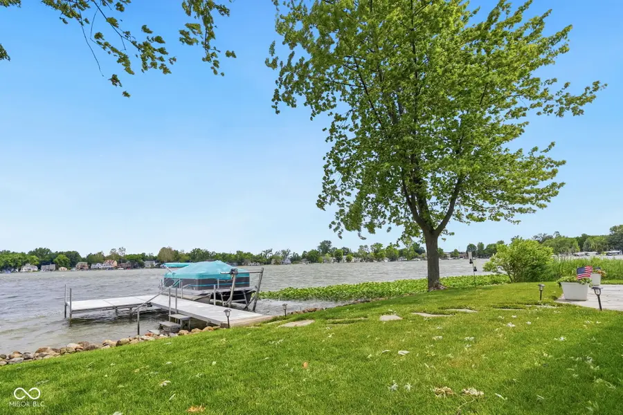 6110 S 520 E, Wolcottville, IN 46795 - #3