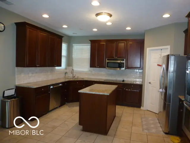 9849 N Anchor Bend, McCordsville, IN 46055 - #2