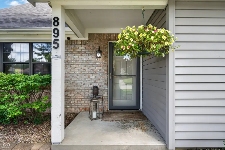895 Cypress W, Greenwood, IN 46143 - #2