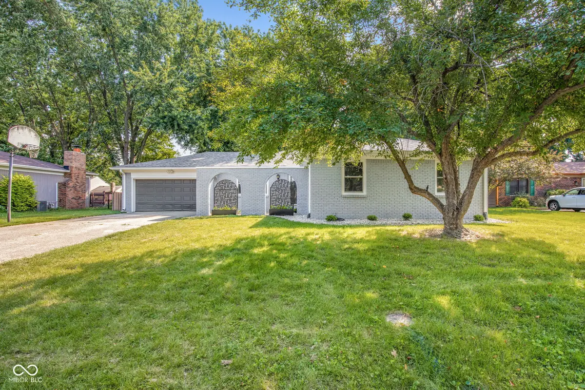210 Ironwood, Noblesville, IN 46062 - #1