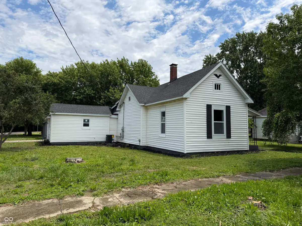 115 N 2nd Street, Kingman, IN 47952 - #1