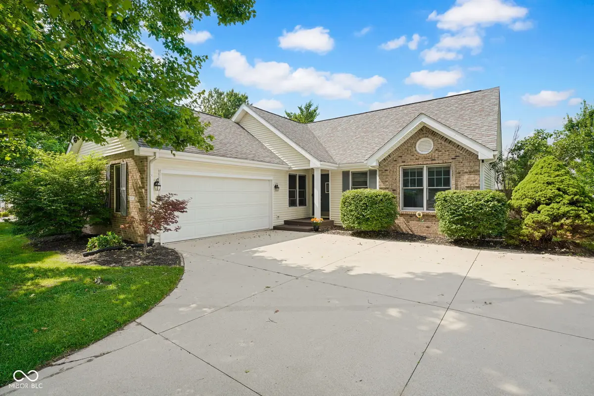 5902 Kennesaw Trail, Columbus, IN 47203 - #1