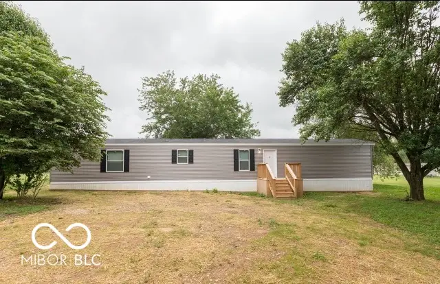 359 Gentlemen Place, Cloverdale, IN 46120 - #1
